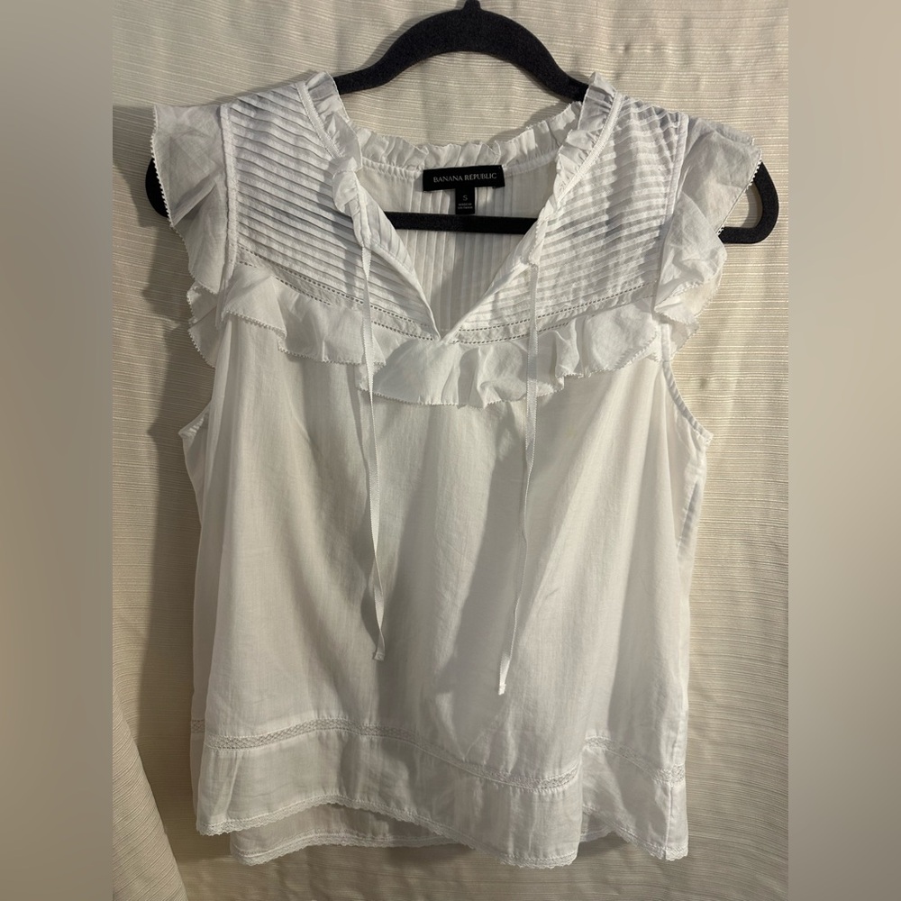 Banana Republic White Ruffle Blouse